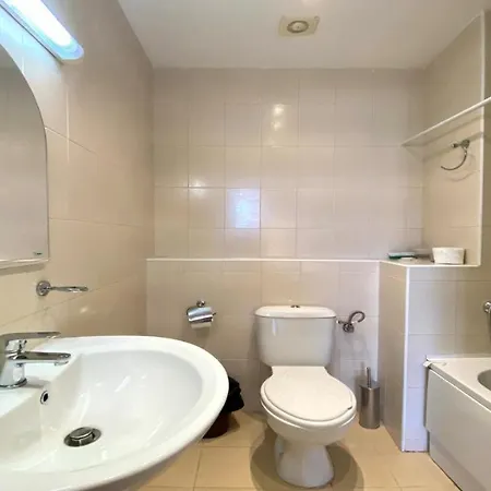 아파트 Bratanov Trakia *