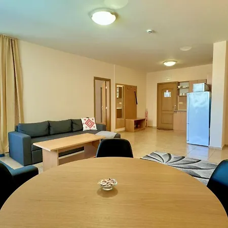 아파트 Bratanov Trakia