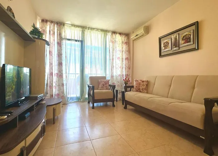 Bratanov Trakia 公寓 *