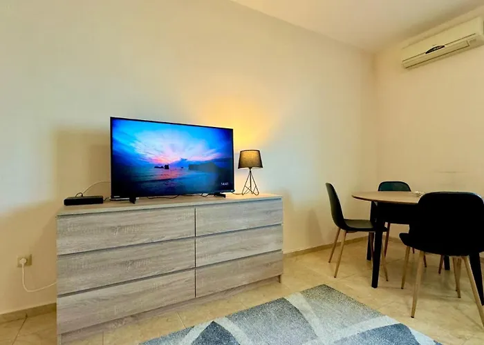 Bratanov Trakia 公寓